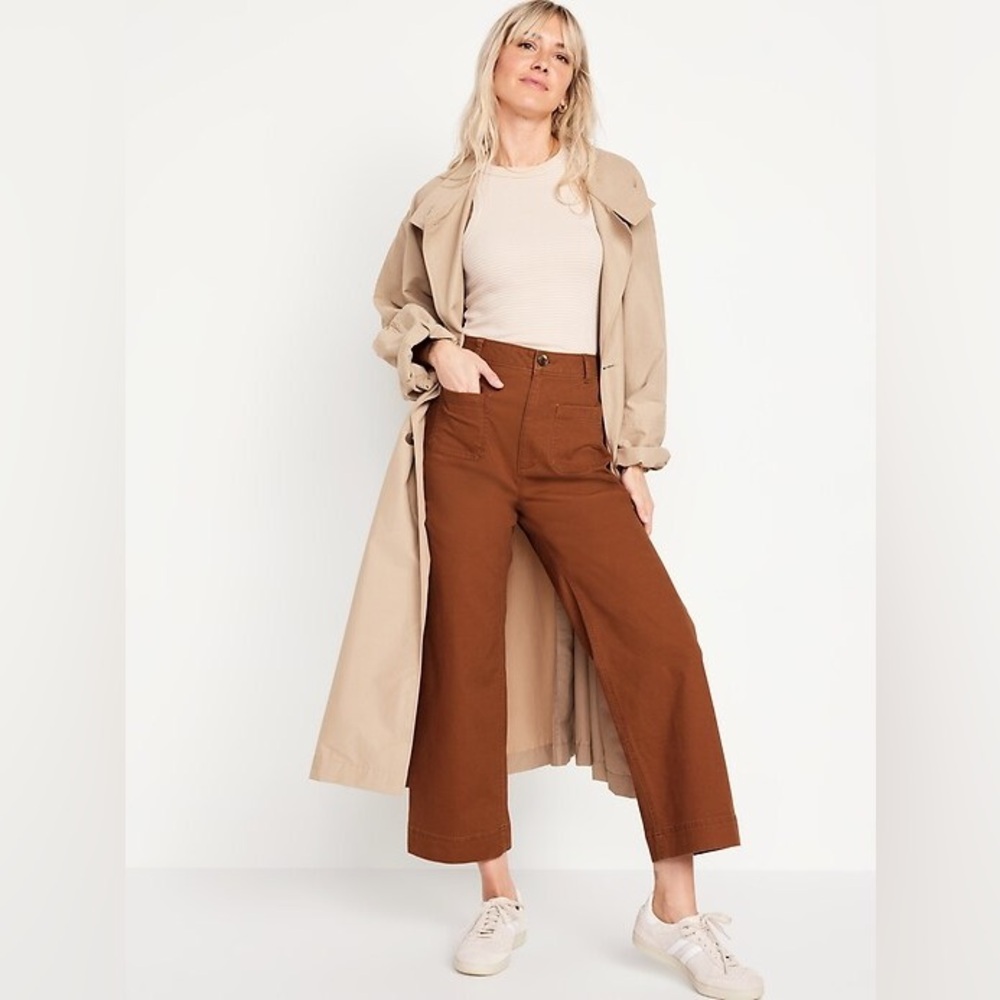 Old Navy High-Waisted Cropped Chino Wide Leg Pants in burnt orange/copper
